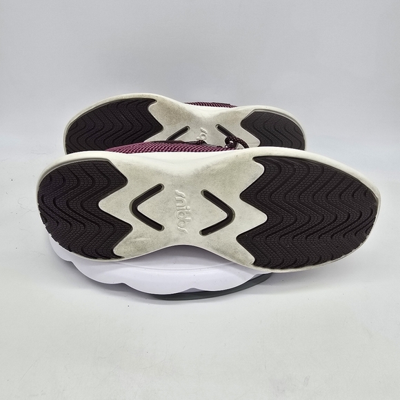 Snibbs Shoe Women's 10 Men's 8.5 Orbit Work Sneaker Wine Tasting Maroon - Picture 7 of 10